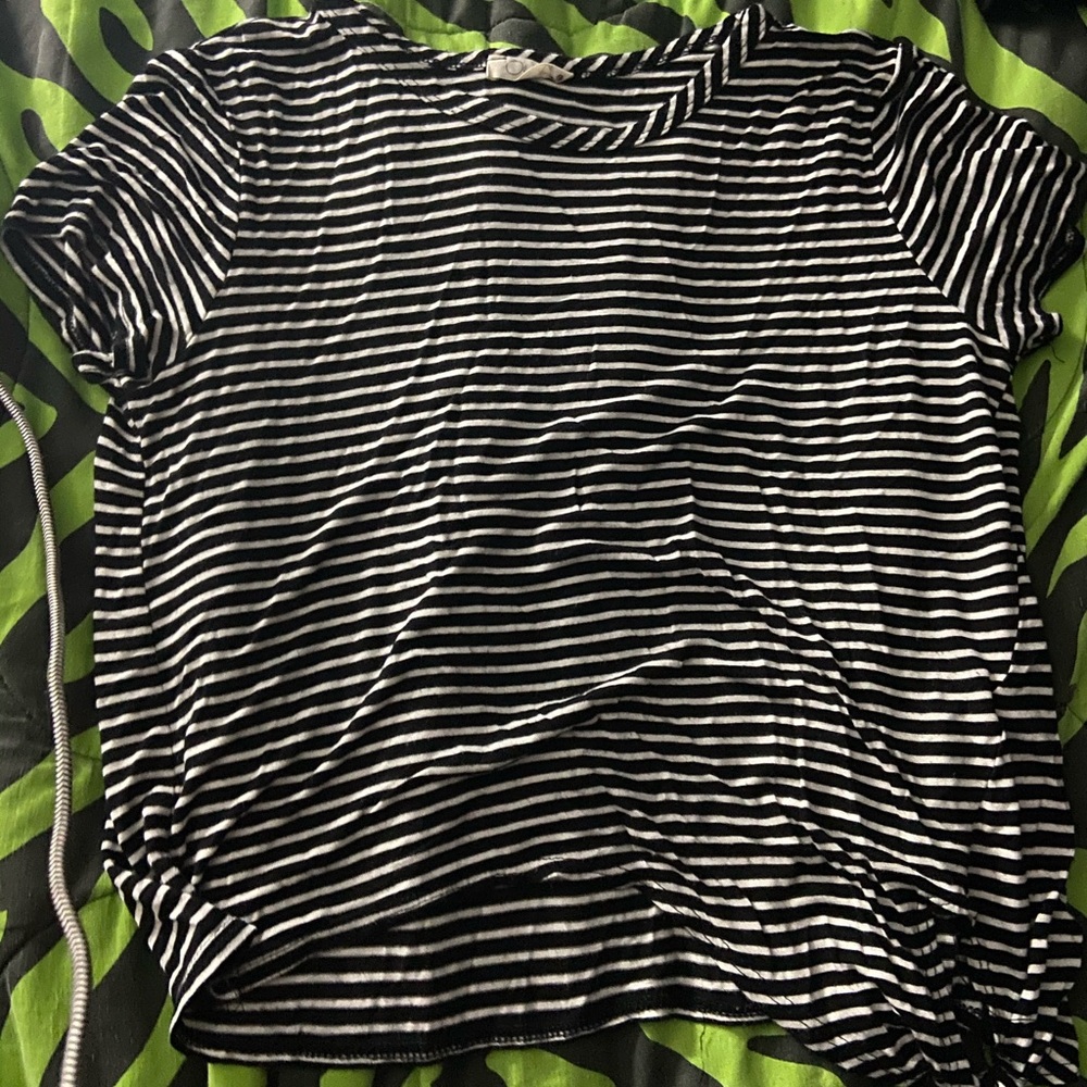Striped tee shirt with tie on the bottom